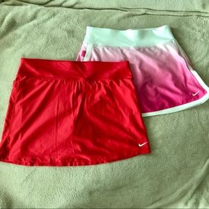 2 Nike tennis skirts excellent condition XS
